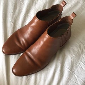 Michael Kors camel leather boots (short) size 8